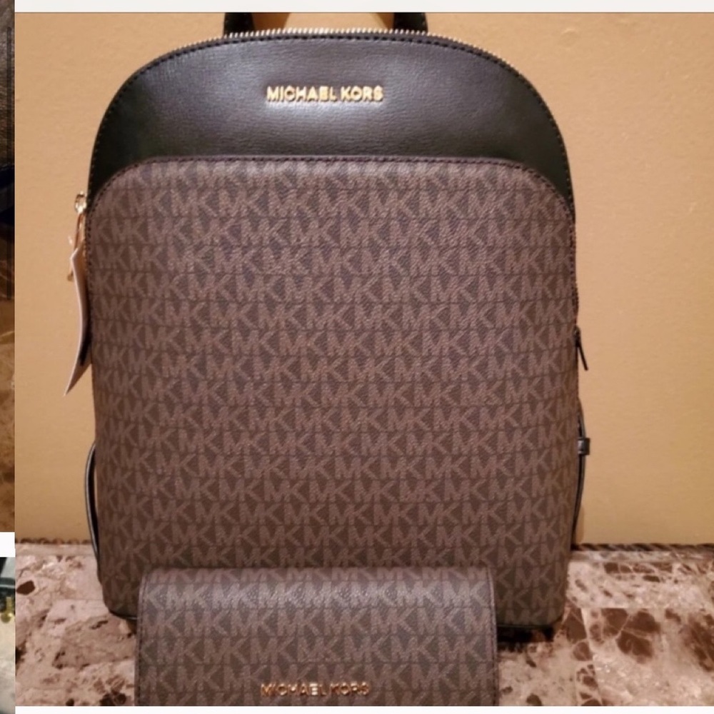 Michael Kors Emmy backpack and wallet combo